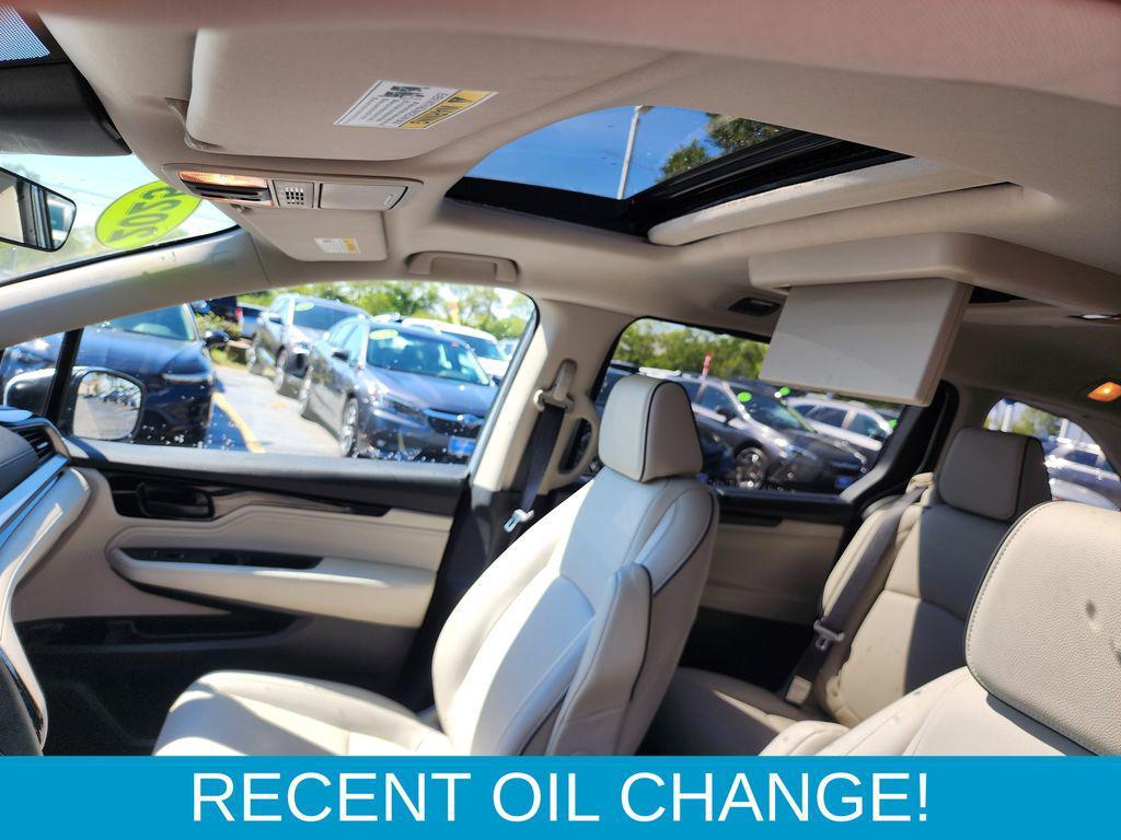 used 2025 Honda Odyssey car, priced at $45,500