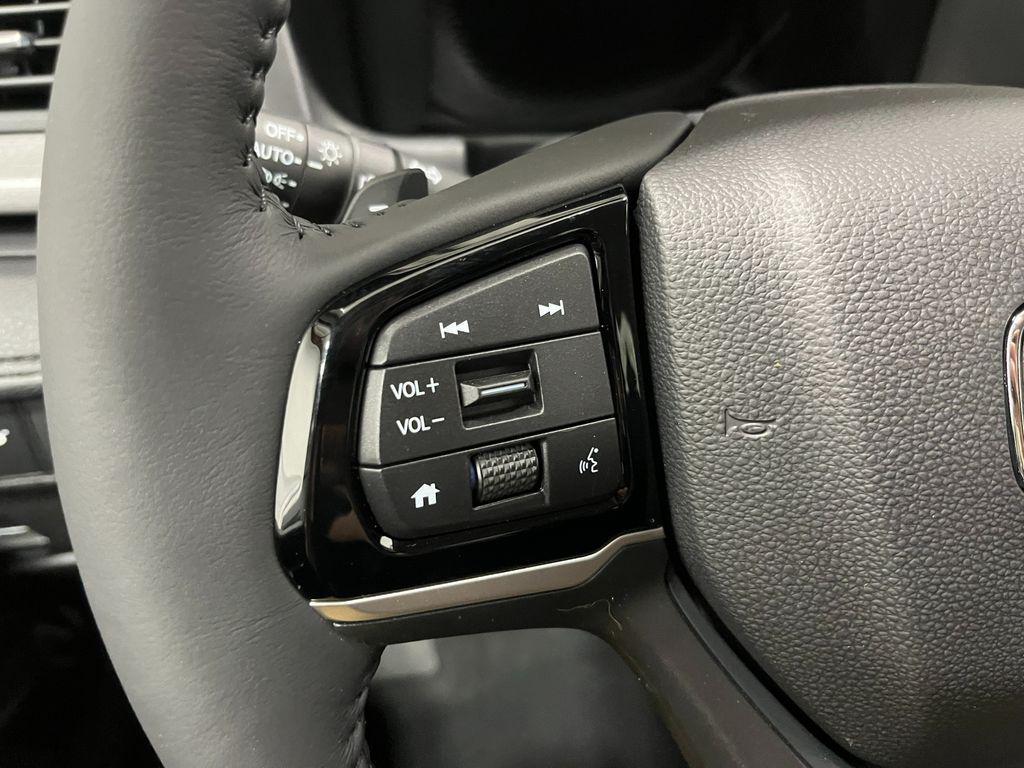 new 2026 Honda Odyssey car, priced at $43,104