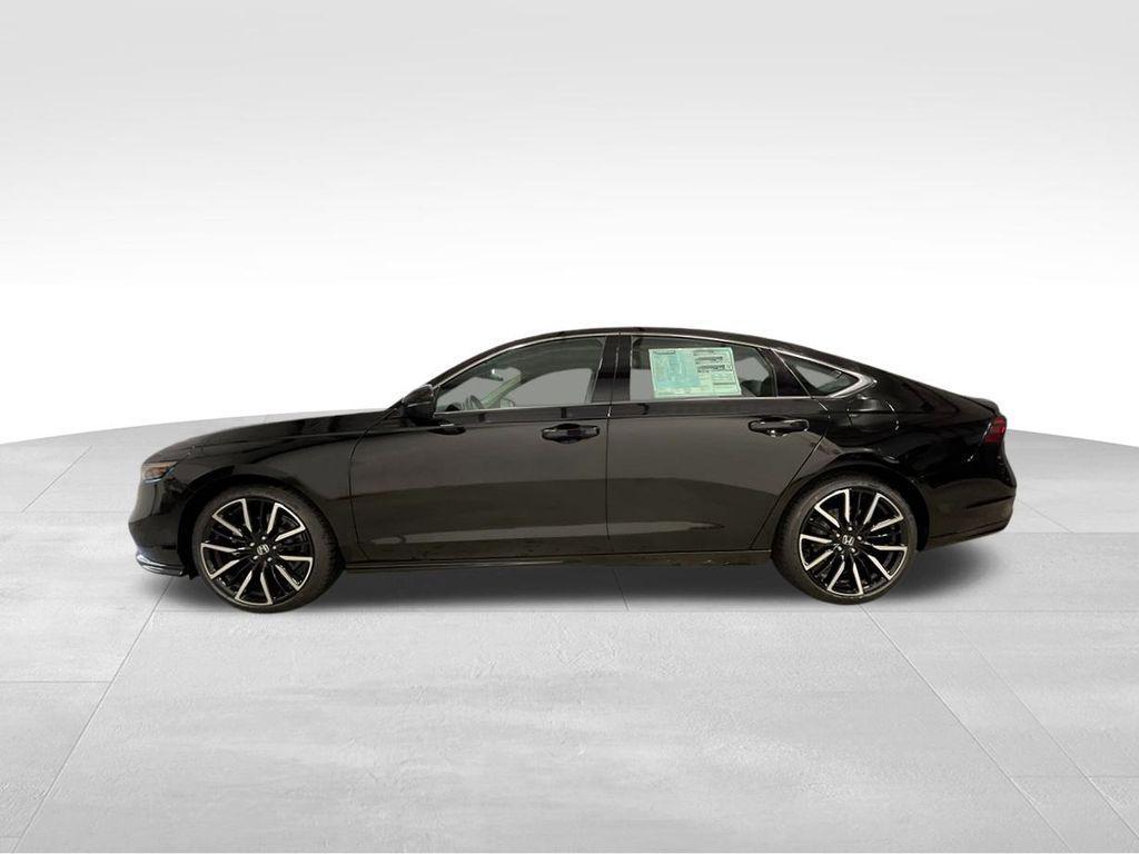 new 2025 Honda Accord Hybrid car, priced at $38,929