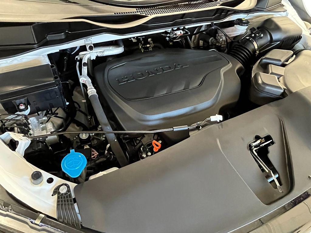 new 2025 Honda Odyssey car, priced at $43,558