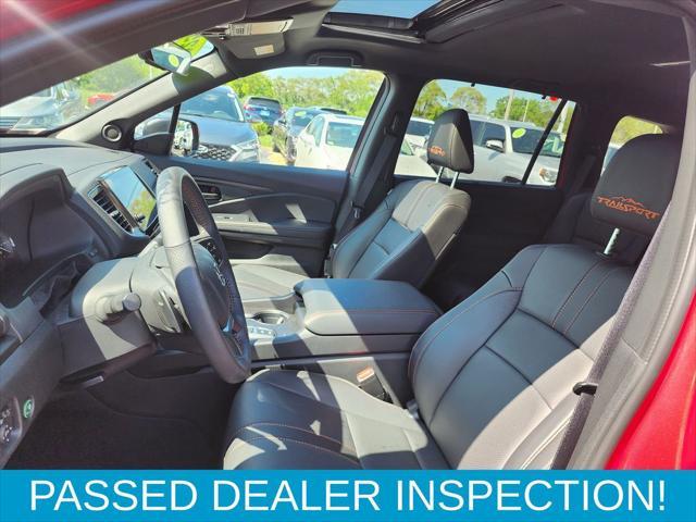 used 2025 Honda Passport car, priced at $38,414