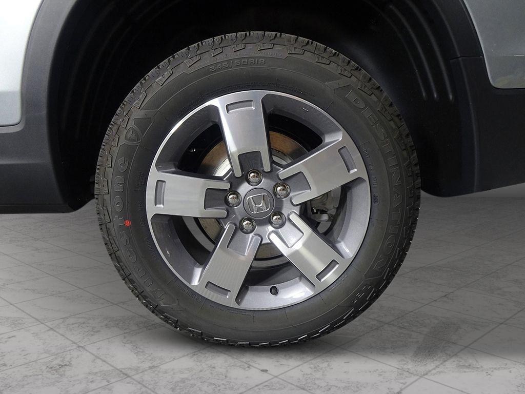 new 2025 Honda Ridgeline car, priced at $40,195