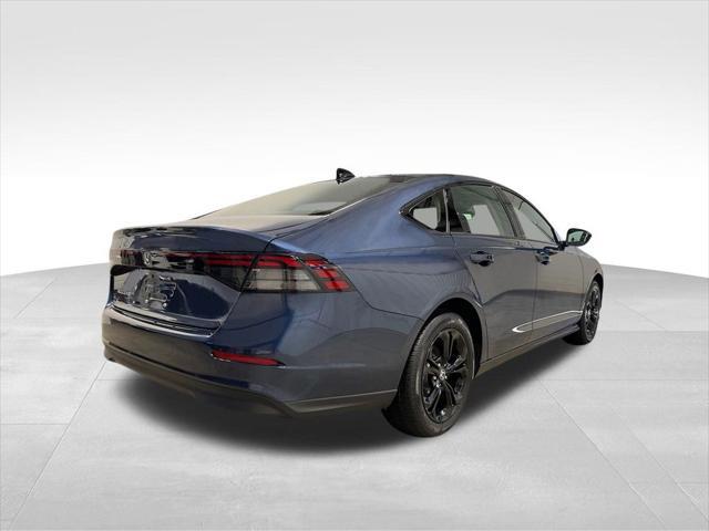 new 2025 Honda Accord car, priced at $30,274