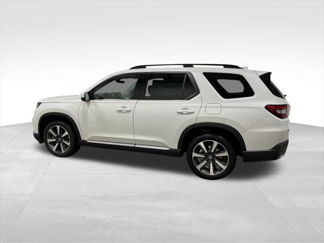 new 2025 Honda Pilot car, priced at $51,998
