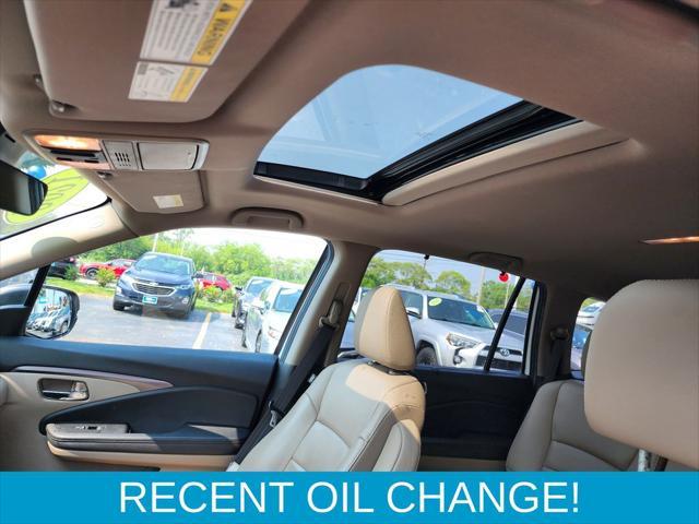 used 2021 Honda Pilot car, priced at $28,152