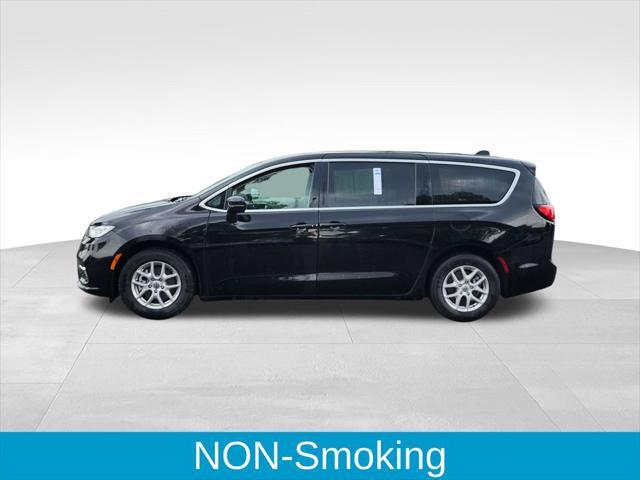 used 2024 Chrysler Pacifica car, priced at $27,782