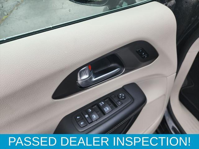 used 2024 Chrysler Pacifica car, priced at $27,782