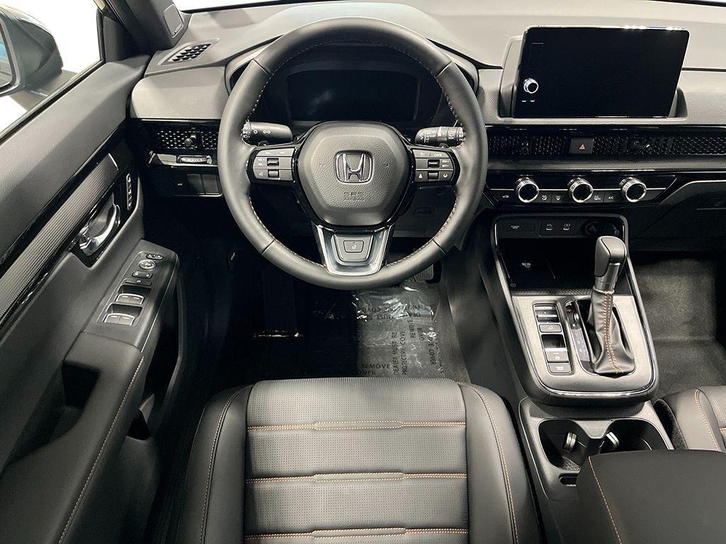 new 2026 Honda CR-V Hybrid car, priced at $40,658