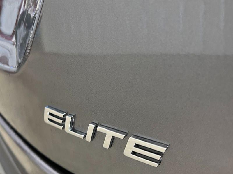 new 2025 Honda Pilot car, priced at $50,698