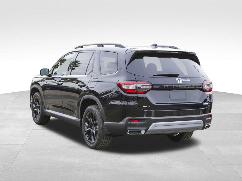 new 2025 Honda Pilot car, priced at $49,987
