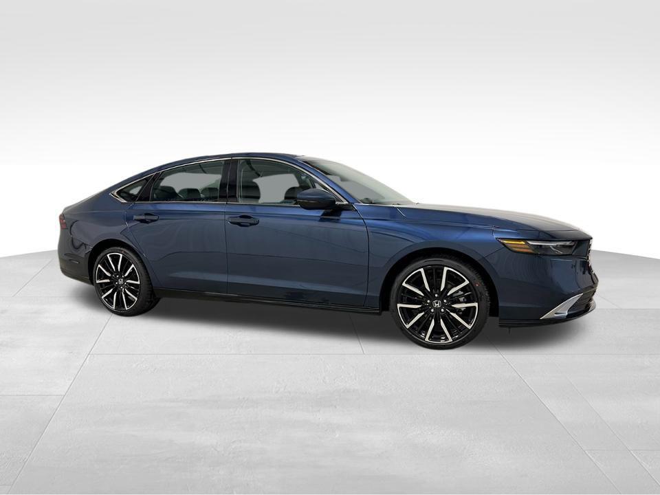 new 2025 Honda Accord Hybrid car, priced at $37,998