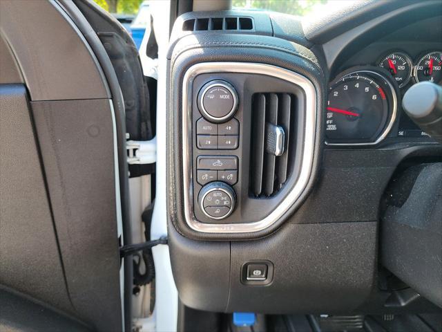 used 2020 Chevrolet Silverado 1500 car, priced at $31,135