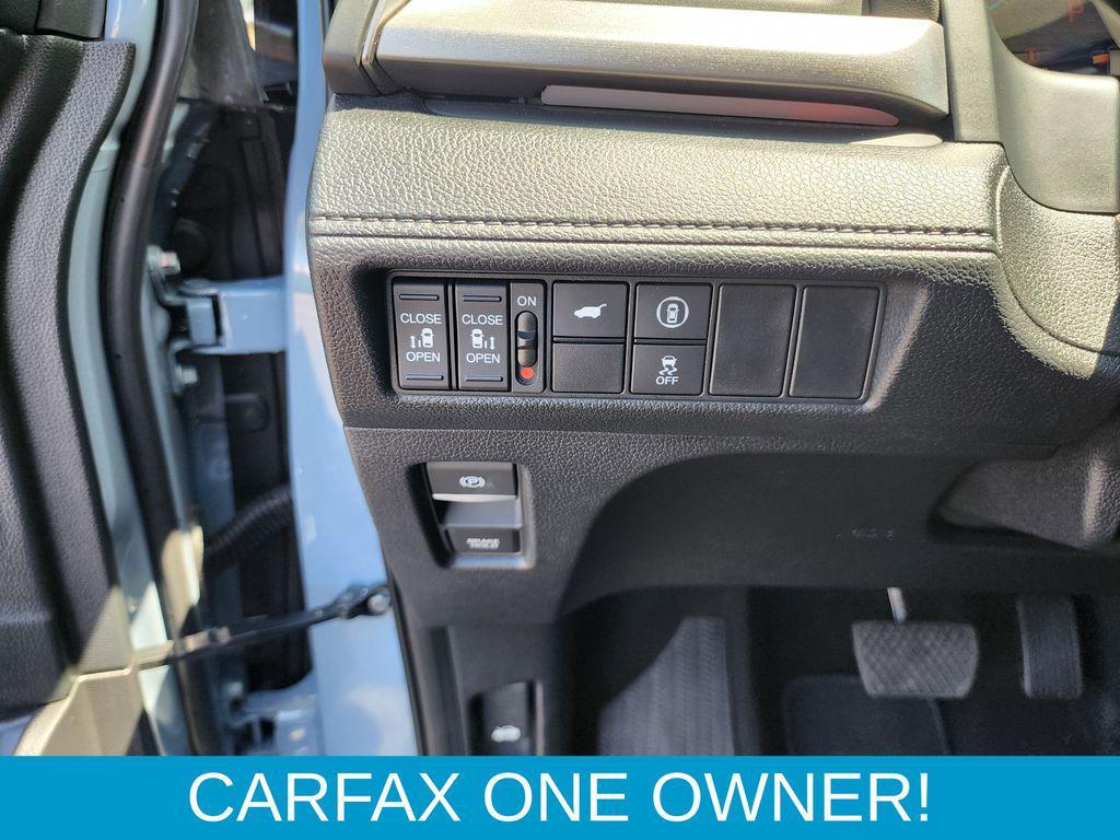 used 2023 Honda Odyssey car, priced at $37,895