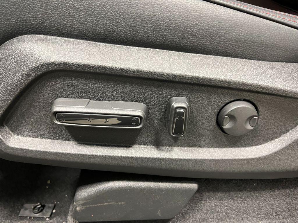 new 2025 Honda Pilot car, priced at $52,798