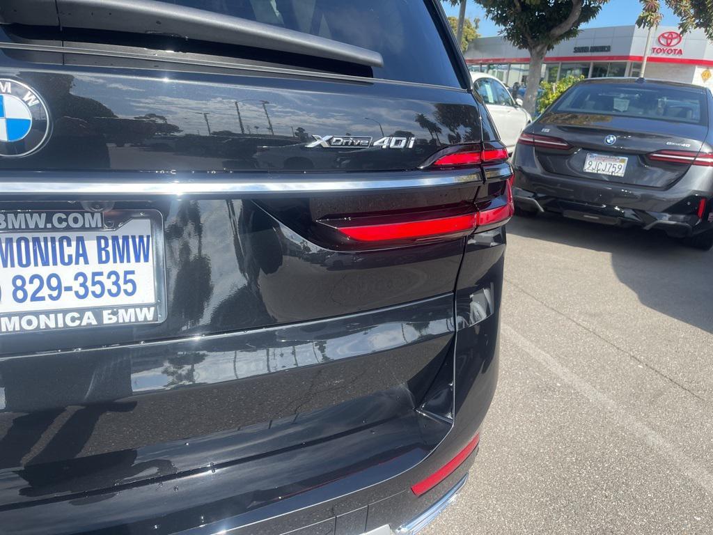 new 2026 BMW X7 car, priced at $92,220
