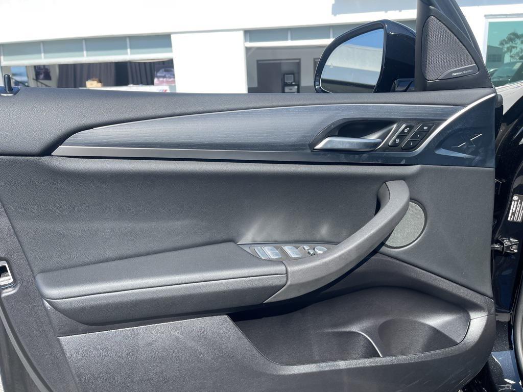 new 2025 BMW X4 car, priced at $64,350