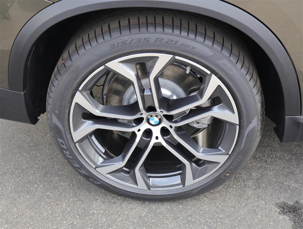 new 2025 BMW X5 PHEV car, priced at $88,120