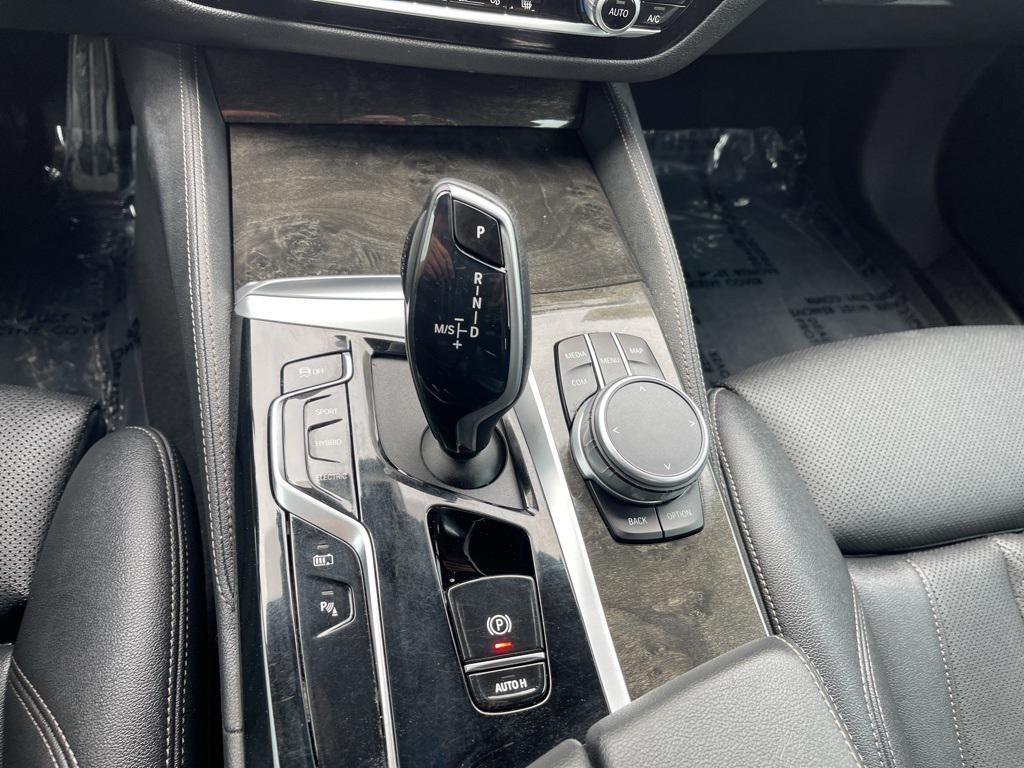 used 2022 BMW 530e car, priced at $35,888