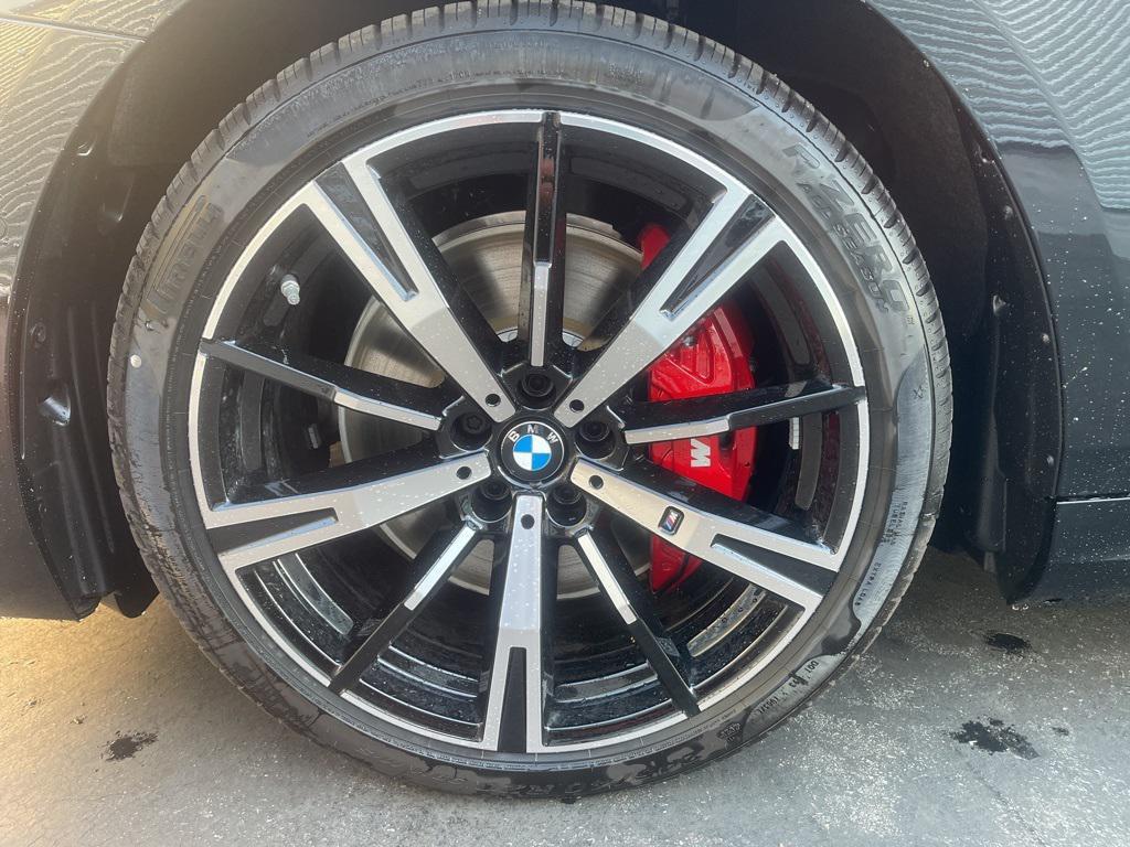 new 2026 BMW 550e car, priced at $86,410