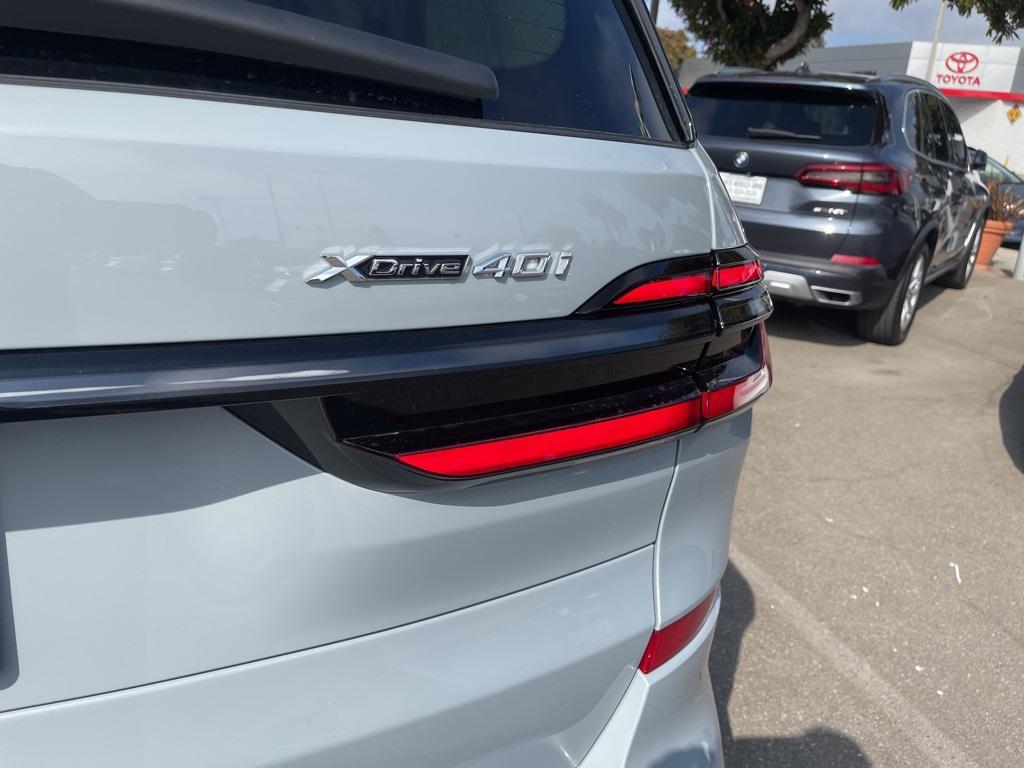 new 2025 BMW X7 car, priced at $106,800