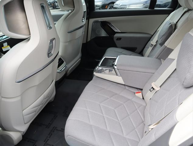 used 2023 BMW i7 car, priced at $114,888