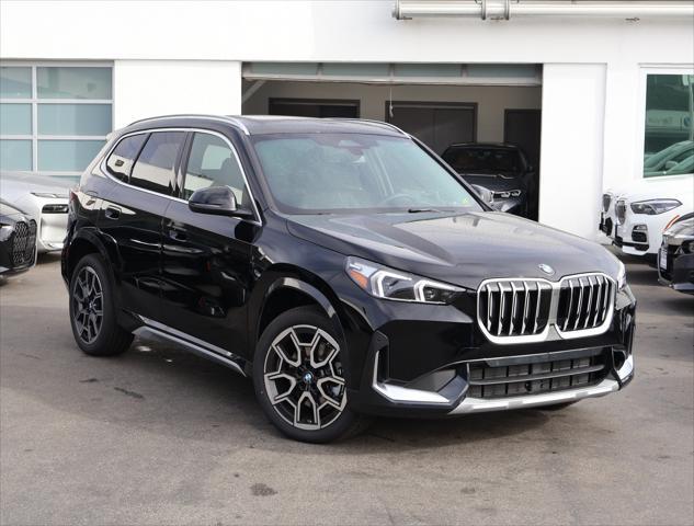 new 2025 BMW X1 car