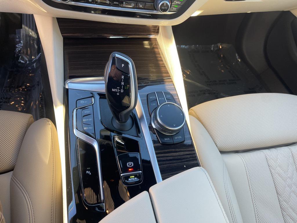 used 2023 BMW 530 car, priced at $38,977