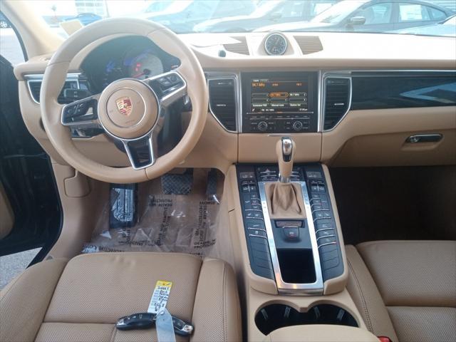 used 2015 Porsche Macan car