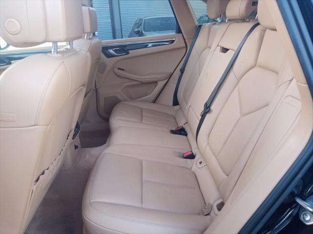 used 2015 Porsche Macan car