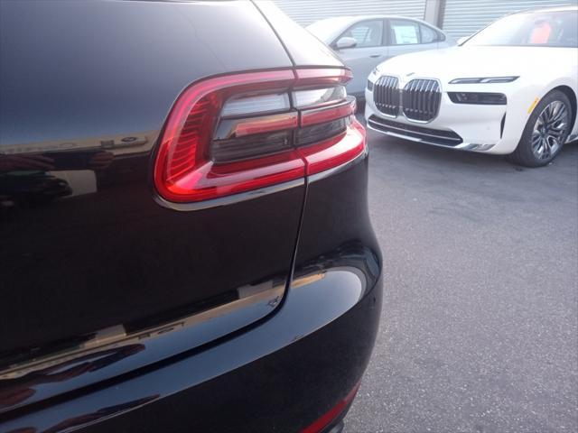 used 2015 Porsche Macan car
