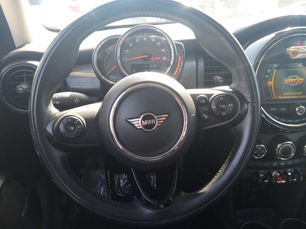 used 2021 MINI Hardtop car, priced at $16,997