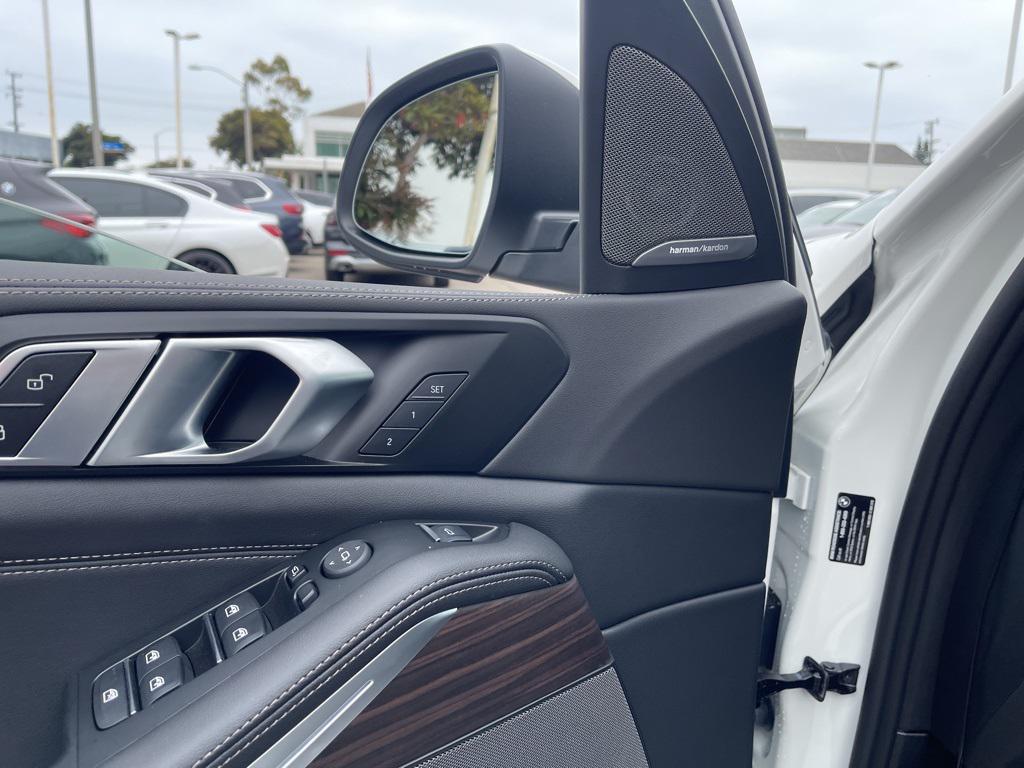 new 2025 BMW X5 car, priced at $72,725