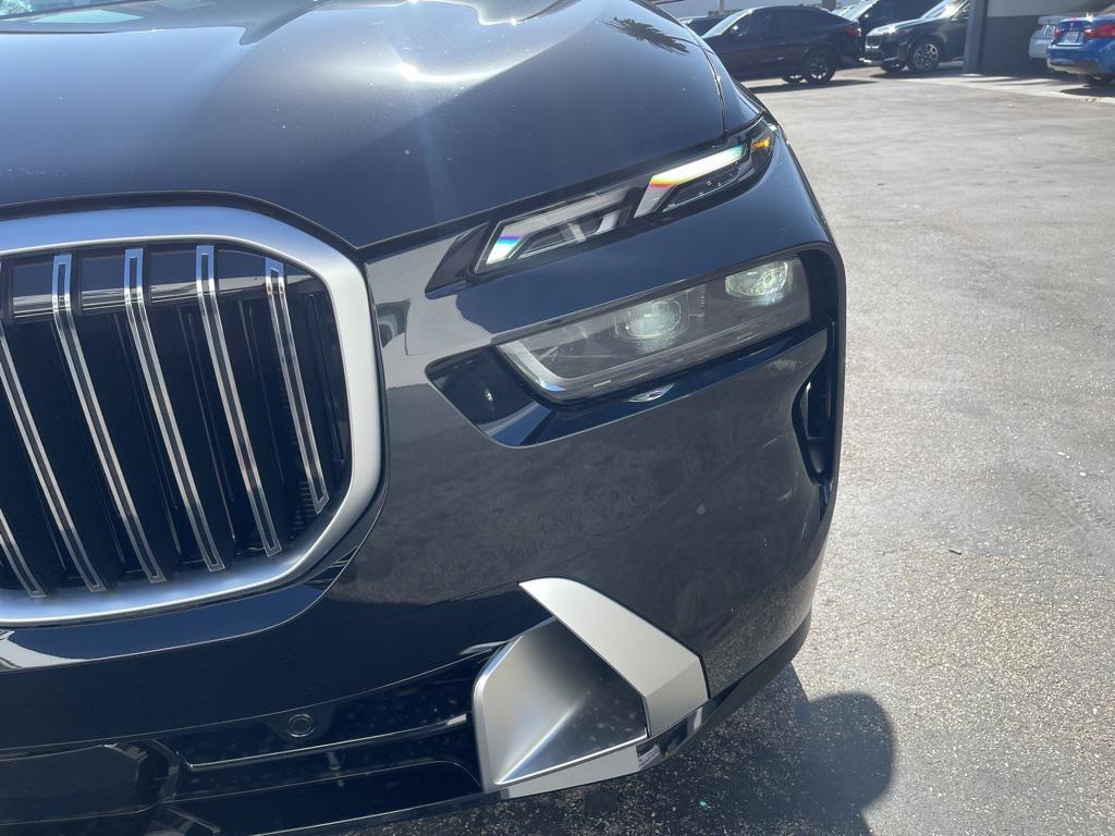 new 2026 BMW X7 car, priced at $92,190