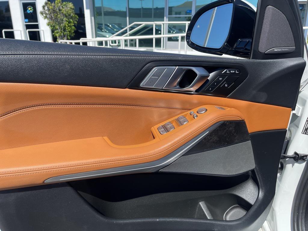 used 2022 BMW X7 car, priced at $43,977