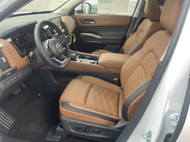 new 2025 Nissan Pathfinder car, priced at $54,485