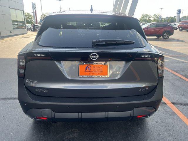 new 2025 Nissan Kicks car, priced at $27,710
