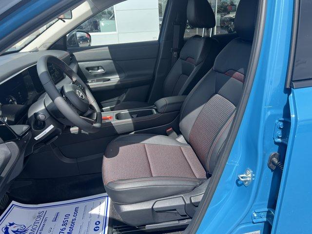 new 2025 Nissan Kicks car, priced at $31,470