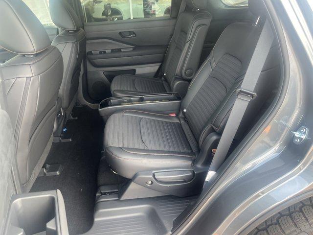 new 2025 Nissan Pathfinder car, priced at $46,505