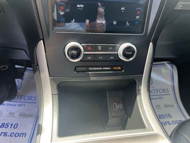 used 2024 Ford Edge car, priced at $27,988