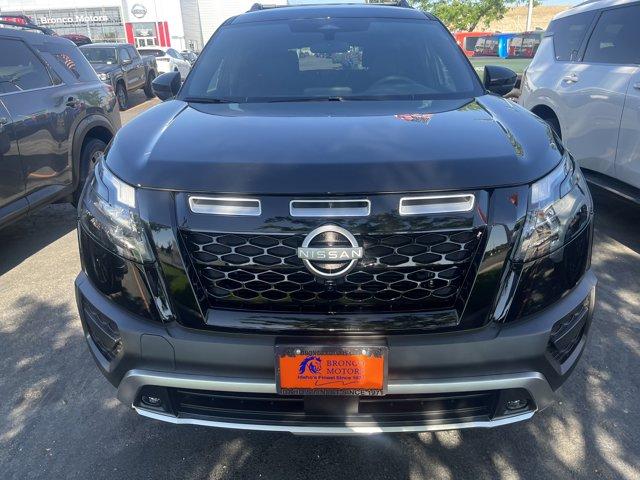 new 2025 Nissan Pathfinder car, priced at $46,595