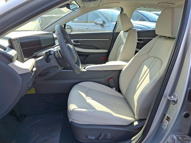 new 2025 Hyundai Sonata Hybrid car, priced at $39,160