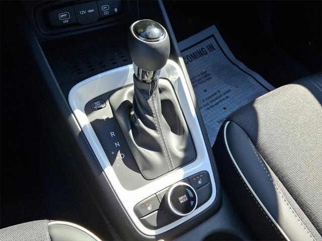 new 2025 Hyundai Venue car, priced at $25,415
