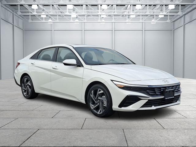 new 2025 Hyundai Elantra car, priced at $27,780