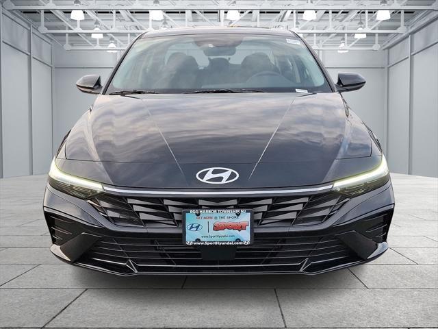 new 2025 Hyundai Elantra car, priced at $27,240