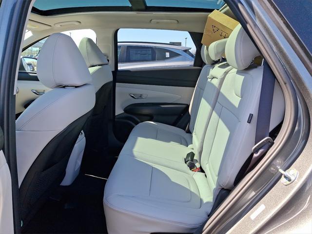 new 2025 Hyundai TUCSON Hybrid car, priced at $38,435