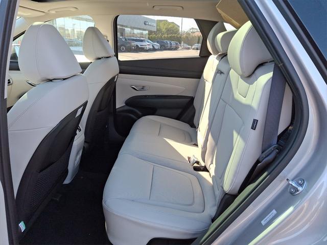 new 2025 Hyundai TUCSON Hybrid car, priced at $38,490