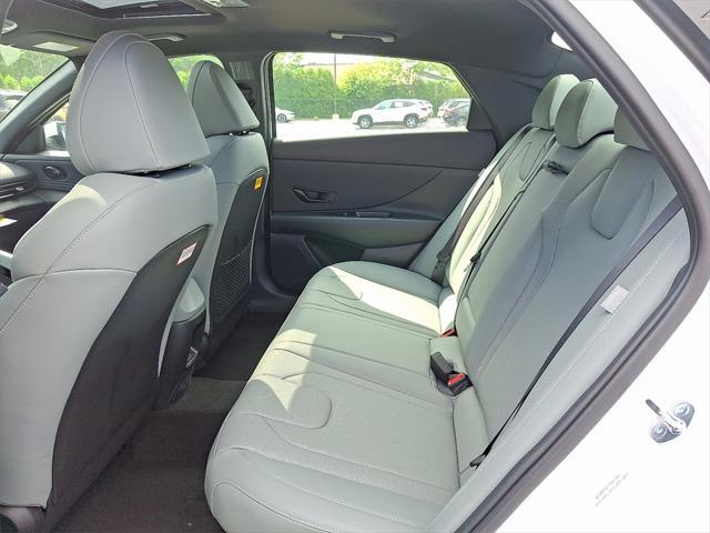 new 2025 Hyundai Elantra car, priced at $32,075