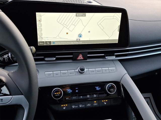 new 2025 Hyundai Elantra car, priced at $28,260