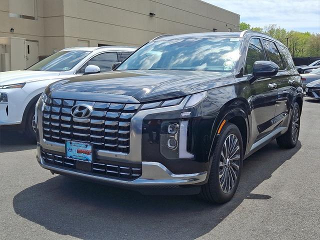 used 2024 Hyundai Palisade car, priced at $45,495