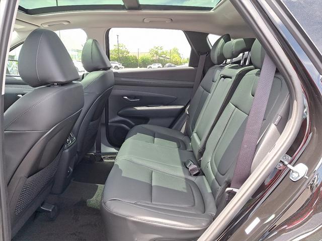 new 2025 Hyundai TUCSON Hybrid car, priced at $37,915
